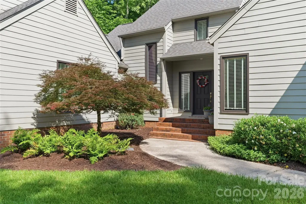 2402 Beaucatcher Lane Charlotte NC 28270