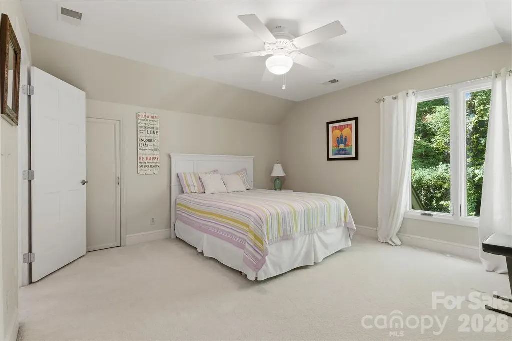 2402 Beaucatcher Lane Charlotte NC 28270