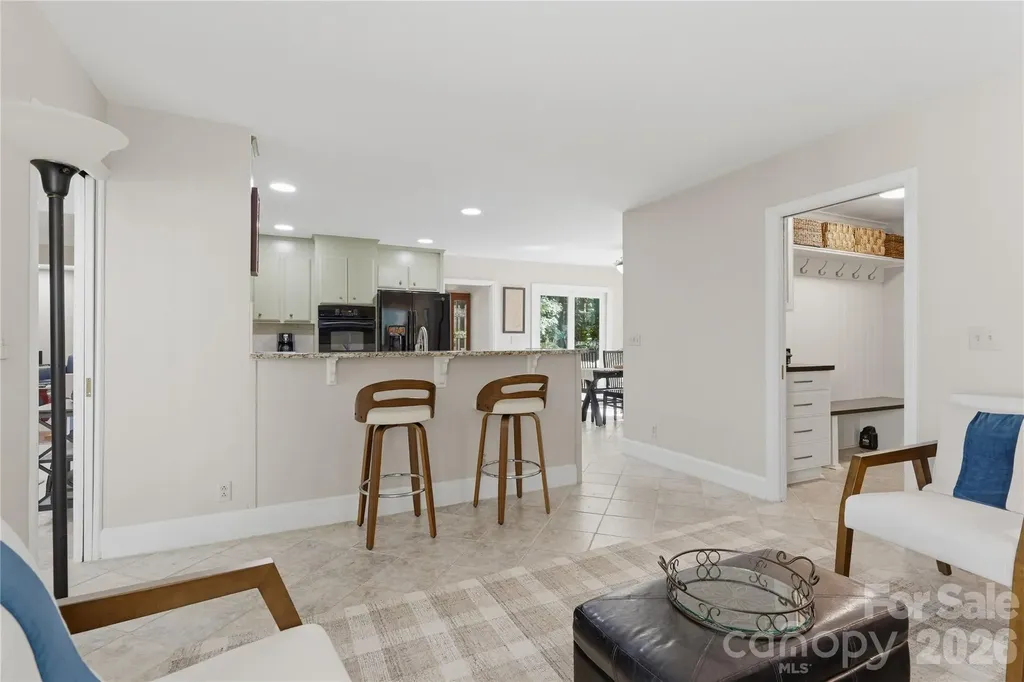 2402 Beaucatcher Lane Charlotte NC 28270