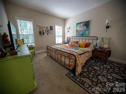 1392 21st Avenue NE Hickory NC 28601