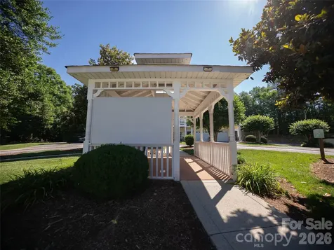 1392 21st Avenue NE Hickory NC 28601