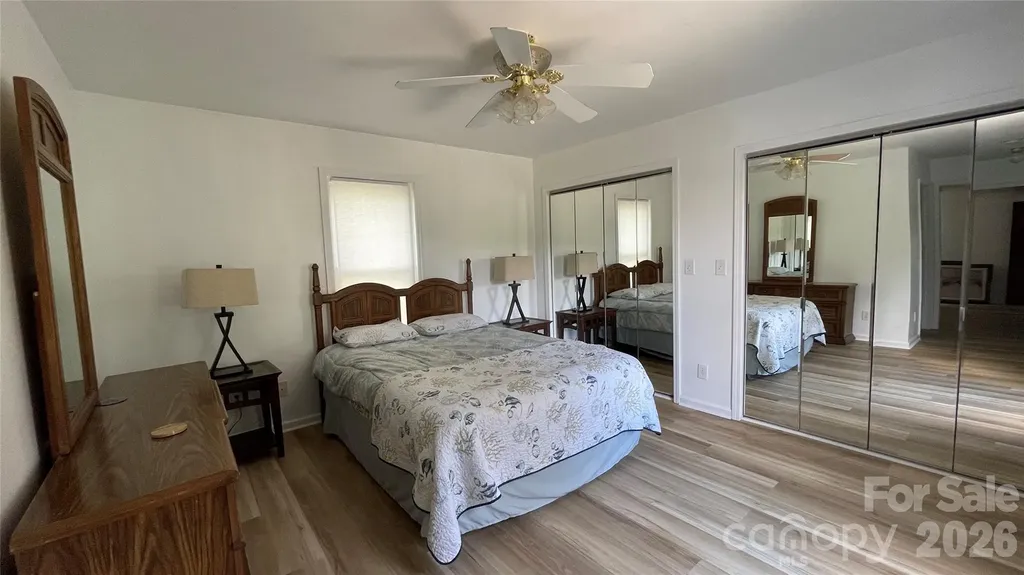 128 Curran Point Drive Norwood NC 28128