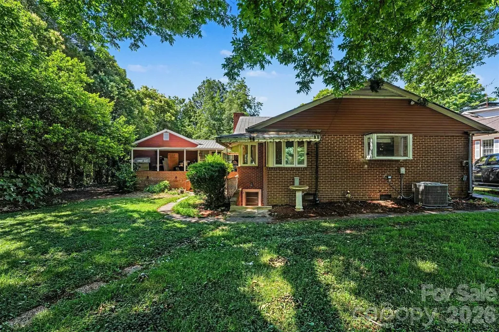 1612 Statesville Boulevard Salisbury NC 28144