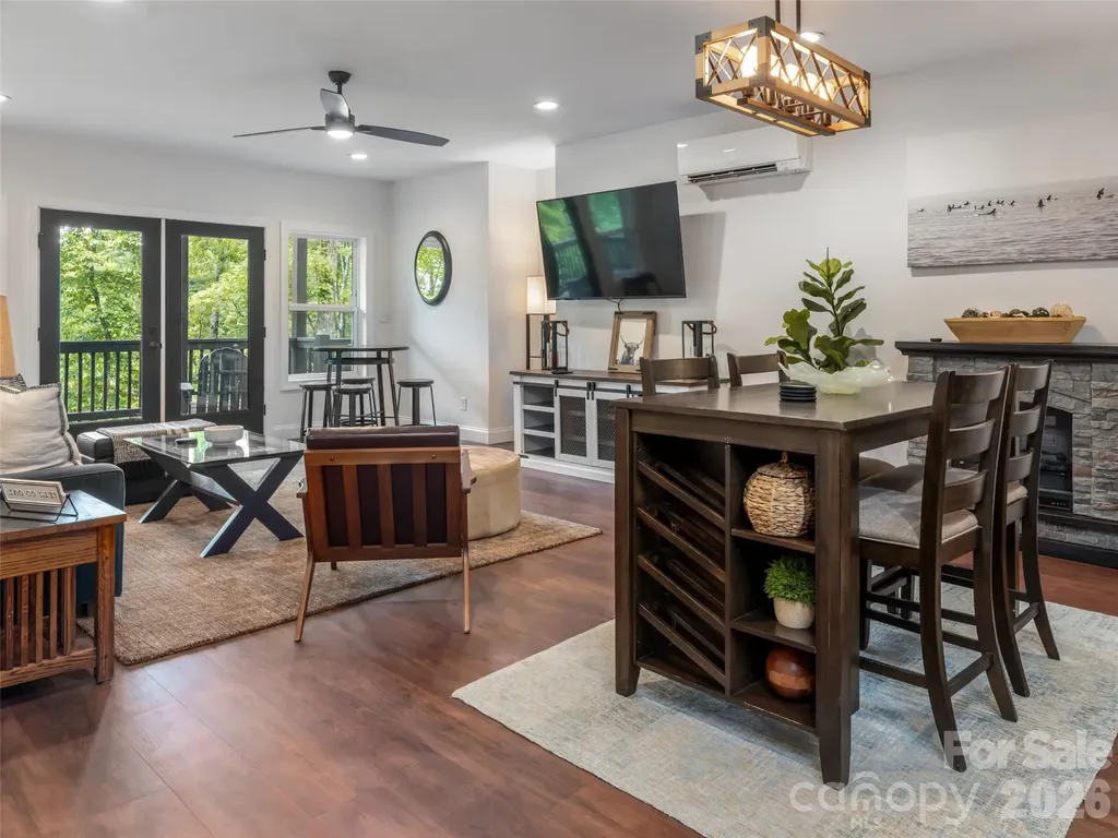 78 Boyd View Lane Mills River NC 28759