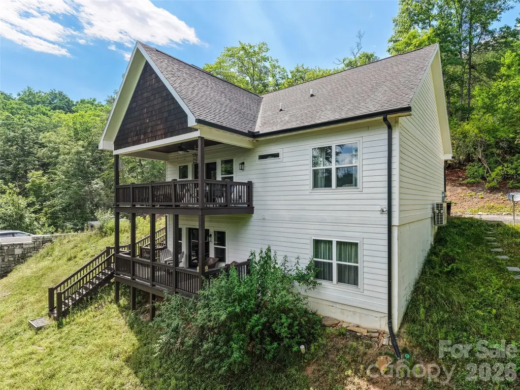 78 Boyd View Lane Mills River NC 28759