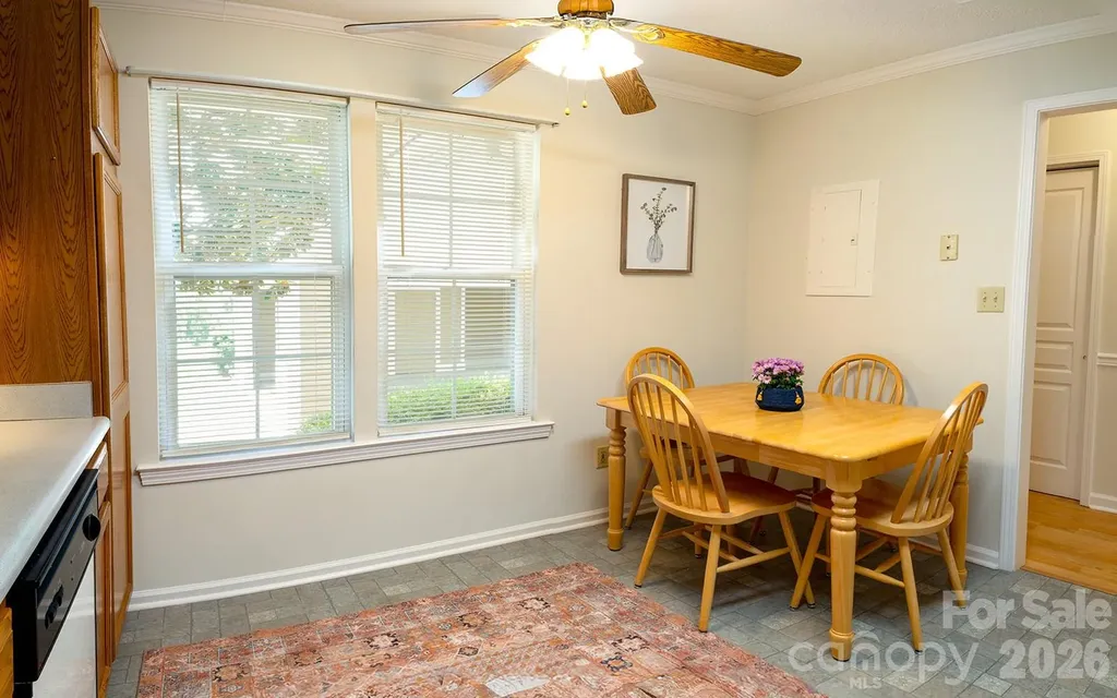 102 Rough Point Court Asheville NC 28806