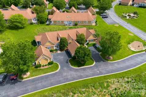 102 Rough Point Court Asheville NC 28806