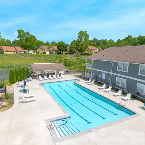 102 Rough Point Court Asheville NC 28806