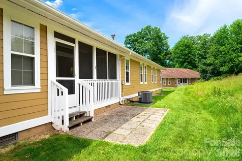 102 Rough Point Court Asheville NC 28806