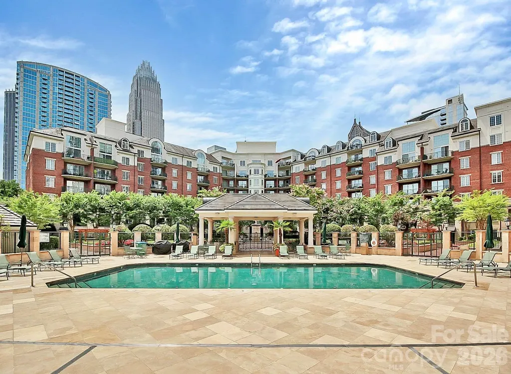 300 W 5th Street Charlotte NC 28202
