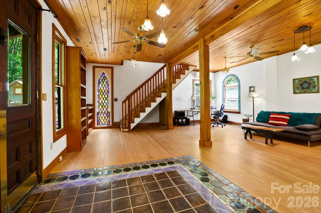 173 Camp Elliott Road Black Mountain NC 28711