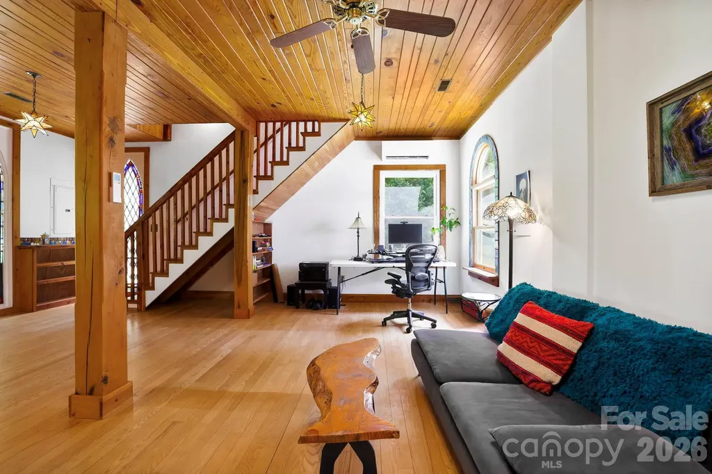 173 Camp Elliott Road Black Mountain NC 28711