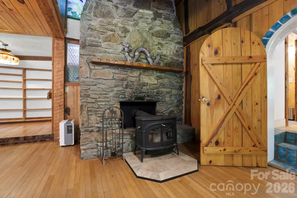 173 Camp Elliott Road Black Mountain NC 28711