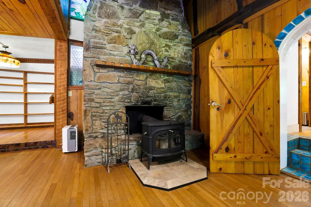 173 Camp Elliott Road Black Mountain NC 28711