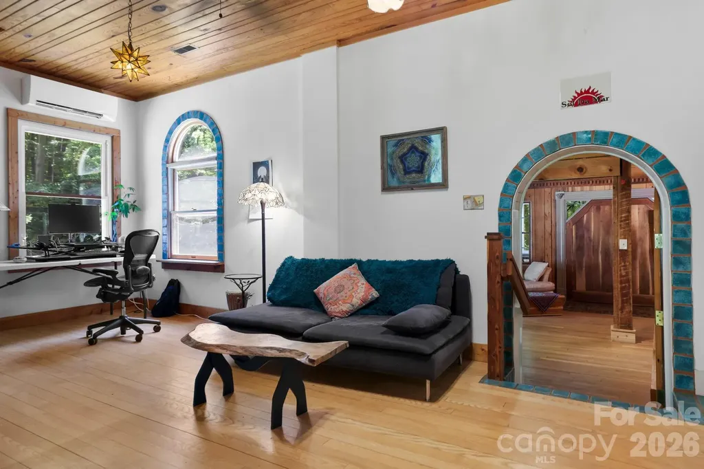 173 Camp Elliott Road Black Mountain NC 28711
