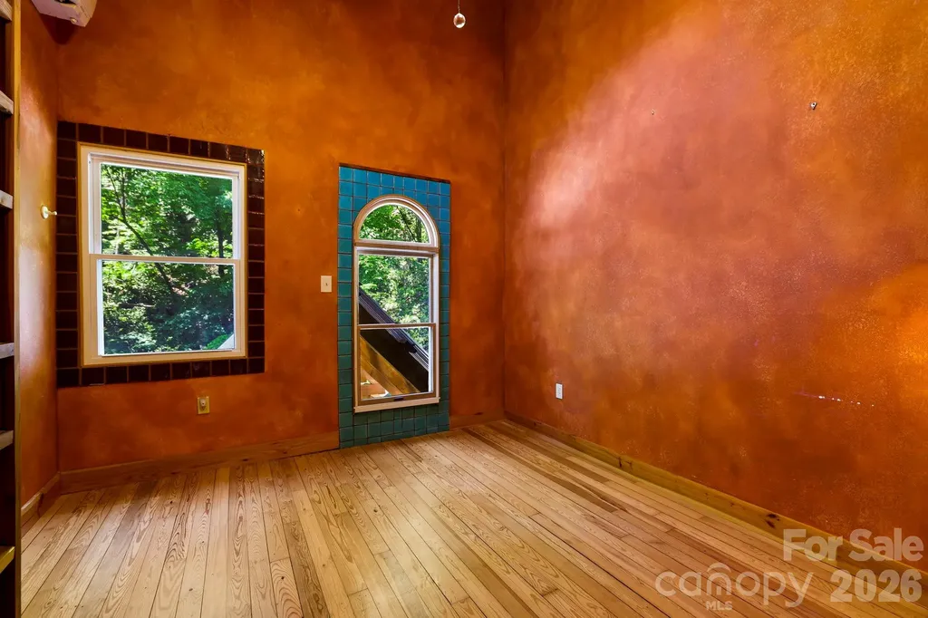 173 Camp Elliott Road Black Mountain NC 28711
