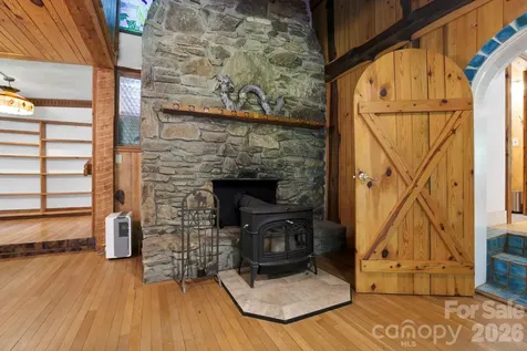 173 Camp Elliott Road Black Mountain NC 28711