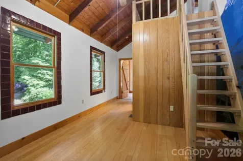 173 Camp Elliott Road Black Mountain NC 28711