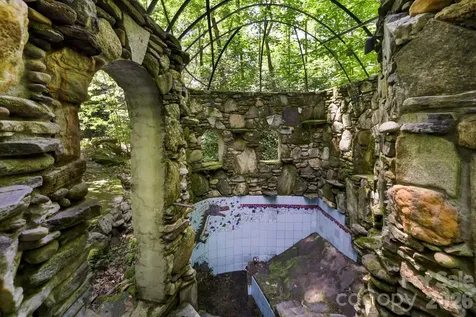 173 Camp Elliott Road Black Mountain NC 28711