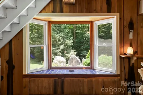 173 Camp Elliott Road Black Mountain NC 28711