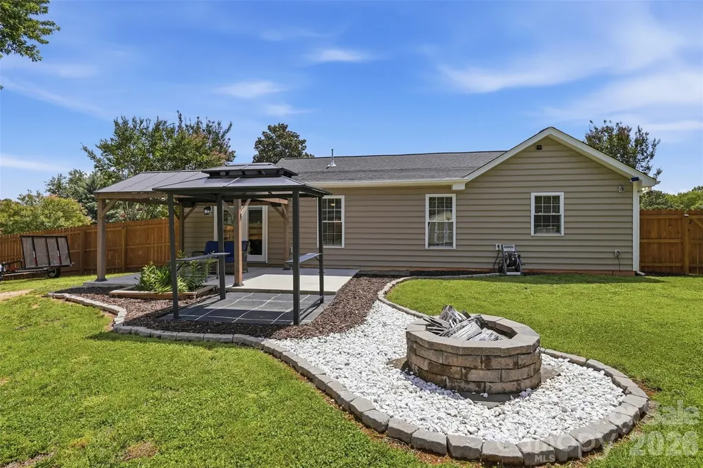 2915 Dairy Farm Drive Monroe NC 28110