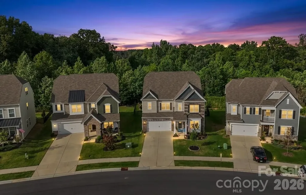 386 Kennerly Center Drive Mooresville NC 28115