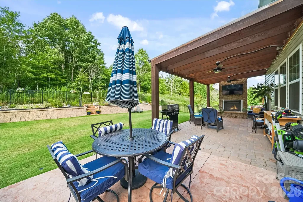 386 Kennerly Center Drive Mooresville NC 28115