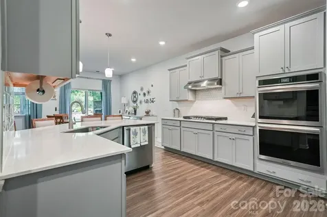 386 Kennerly Center Drive Mooresville NC 28115