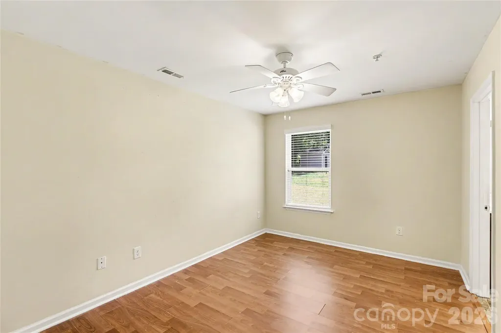 318 N Pryor Street Gastonia NC 28052