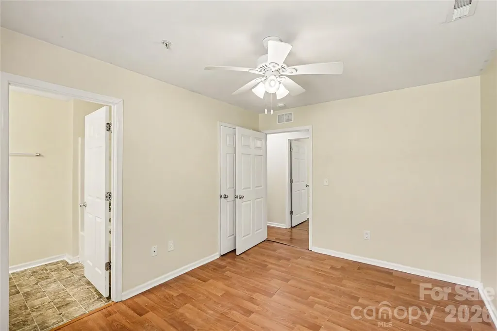 318 N Pryor Street Gastonia NC 28052