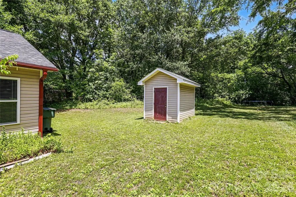 318 N Pryor Street Gastonia NC 28052