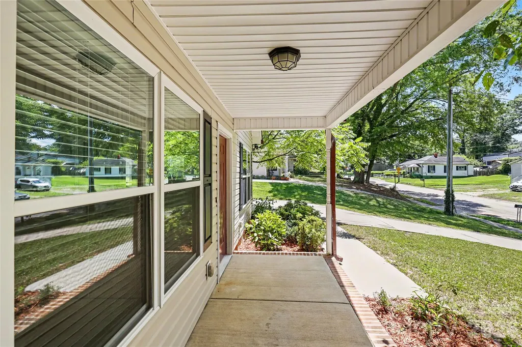 318 N Pryor Street Gastonia NC 28052