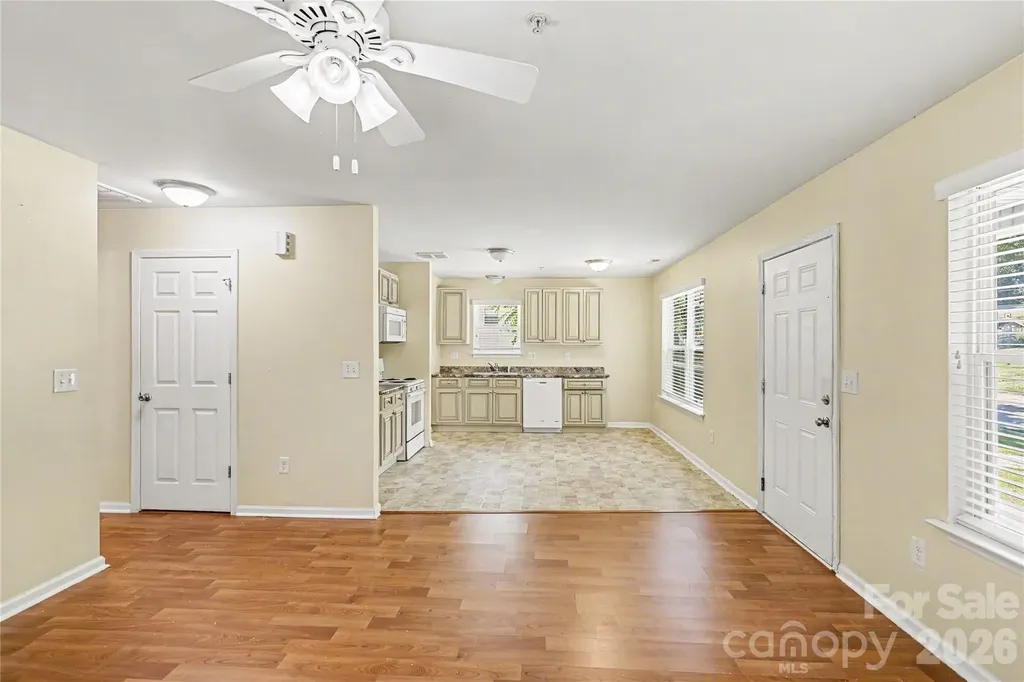 318 N Pryor Street Gastonia NC 28052