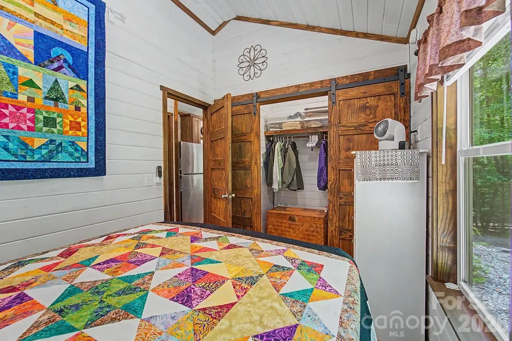 243 Jonquil Woods Road Franklin NC 28734