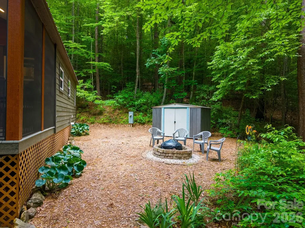 243 Jonquil Woods Road Franklin NC 28734