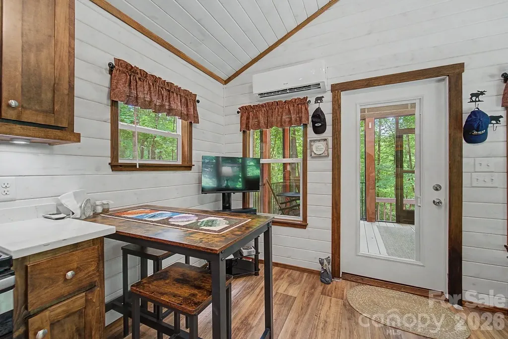 243 Jonquil Woods Road Franklin NC 28734