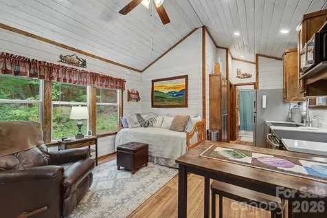 243 Jonquil Woods Road Franklin NC 28734