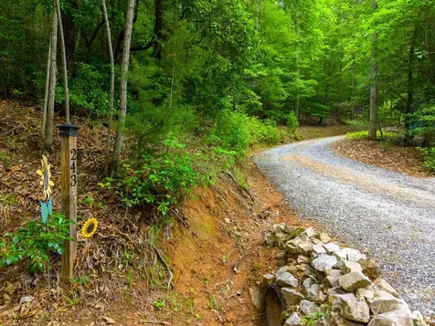 243 Jonquil Woods Road Franklin NC 28734