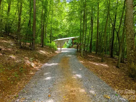 243 Jonquil Woods Road Franklin NC 28734