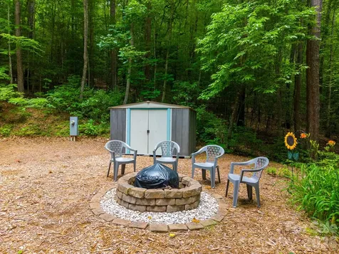 243 Jonquil Woods Road Franklin NC 28734