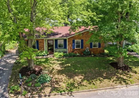 102 Wicklow Drive Asheville NC 28806