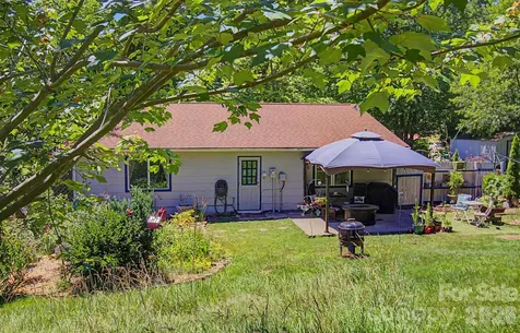 102 Wicklow Drive Asheville NC 28806