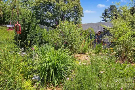 102 Wicklow Drive Asheville NC 28806