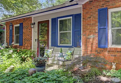 102 Wicklow Drive Asheville NC 28806