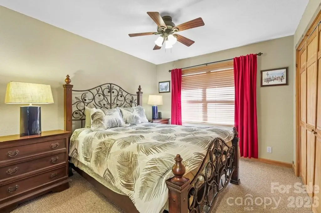210 Chickadee Drive Bryson City NC 28713