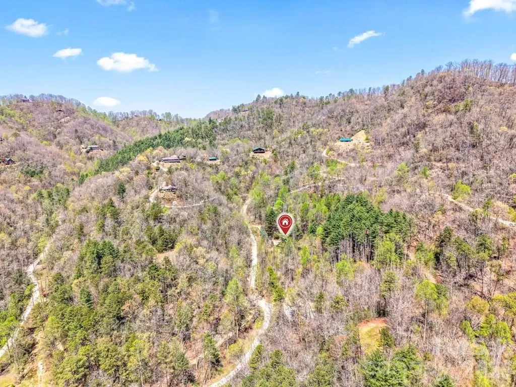 210 Chickadee Drive Bryson City NC 28713