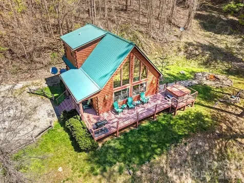 210 Chickadee Drive Bryson City NC 28713