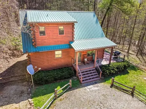 210 Chickadee Drive Bryson City NC 28713