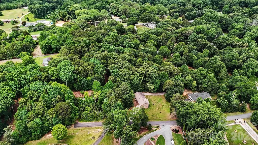 5011 Dorothy Ruth Lane Belmont NC 28012