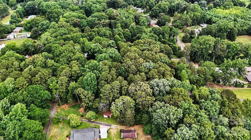 5011 Dorothy Ruth Lane Belmont NC 28012